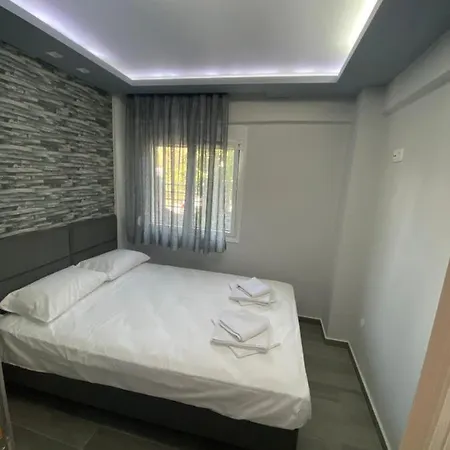 Apartahotel Savic Olympiakí Aktí