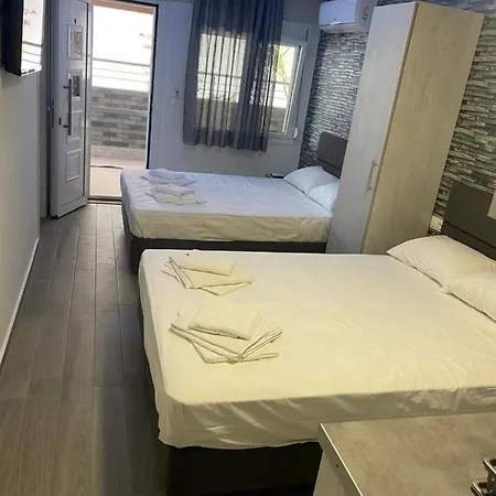 Savic Apartahotel 3*