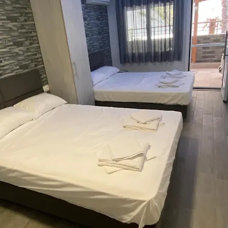 Savic Apartahotel 3*