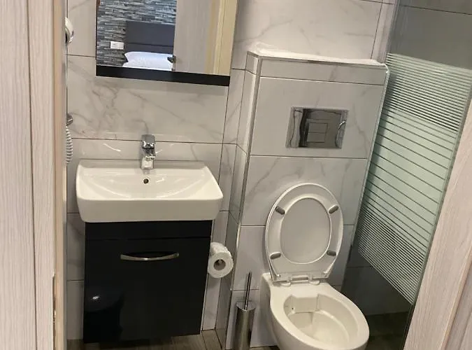 Aparthotel Savic Olympiakí Aktí