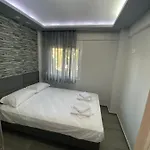 Aparthotel Savic Olympiakí Aktí